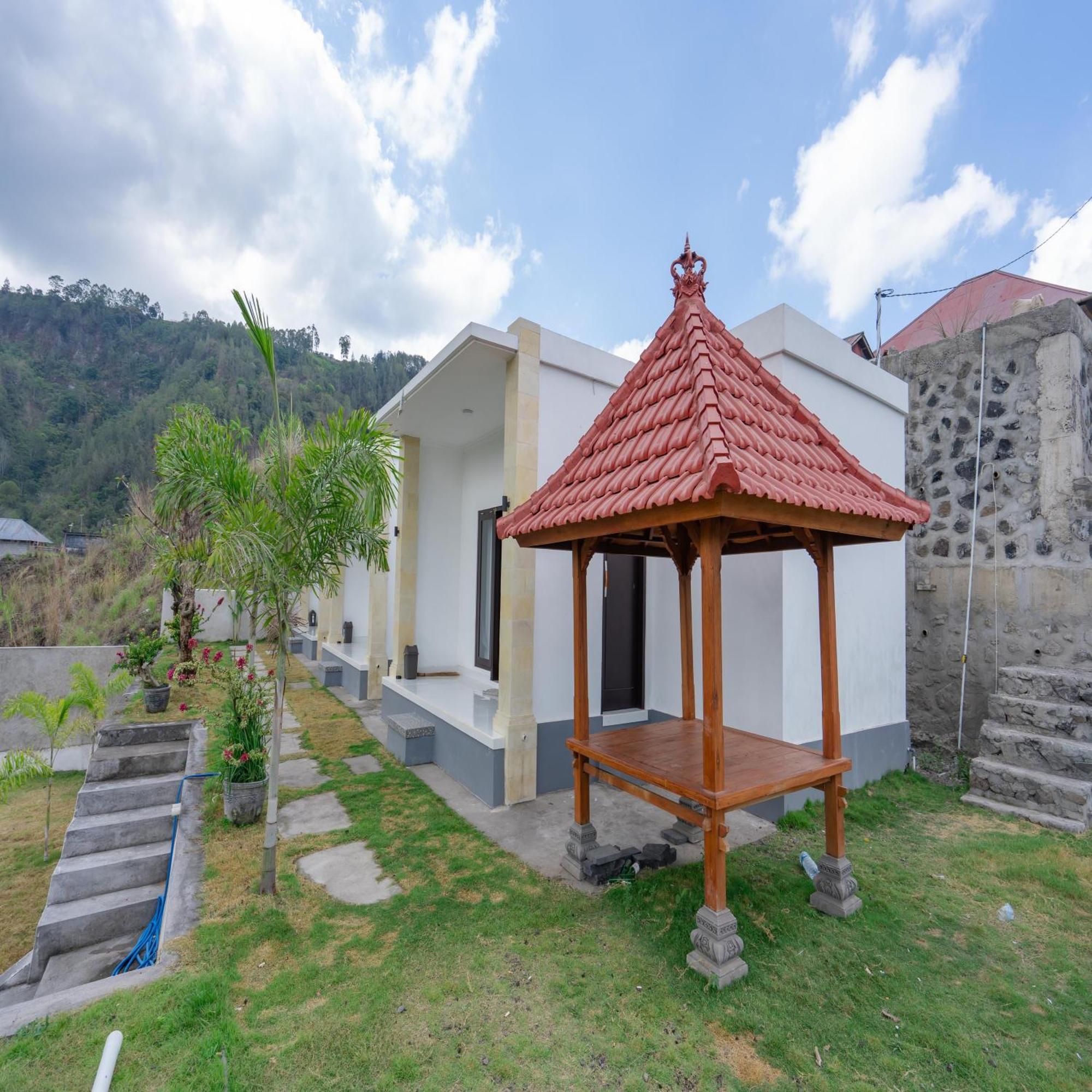 Batur Kencana Villa Mitra Reddoorz Baturaja  Esterno foto